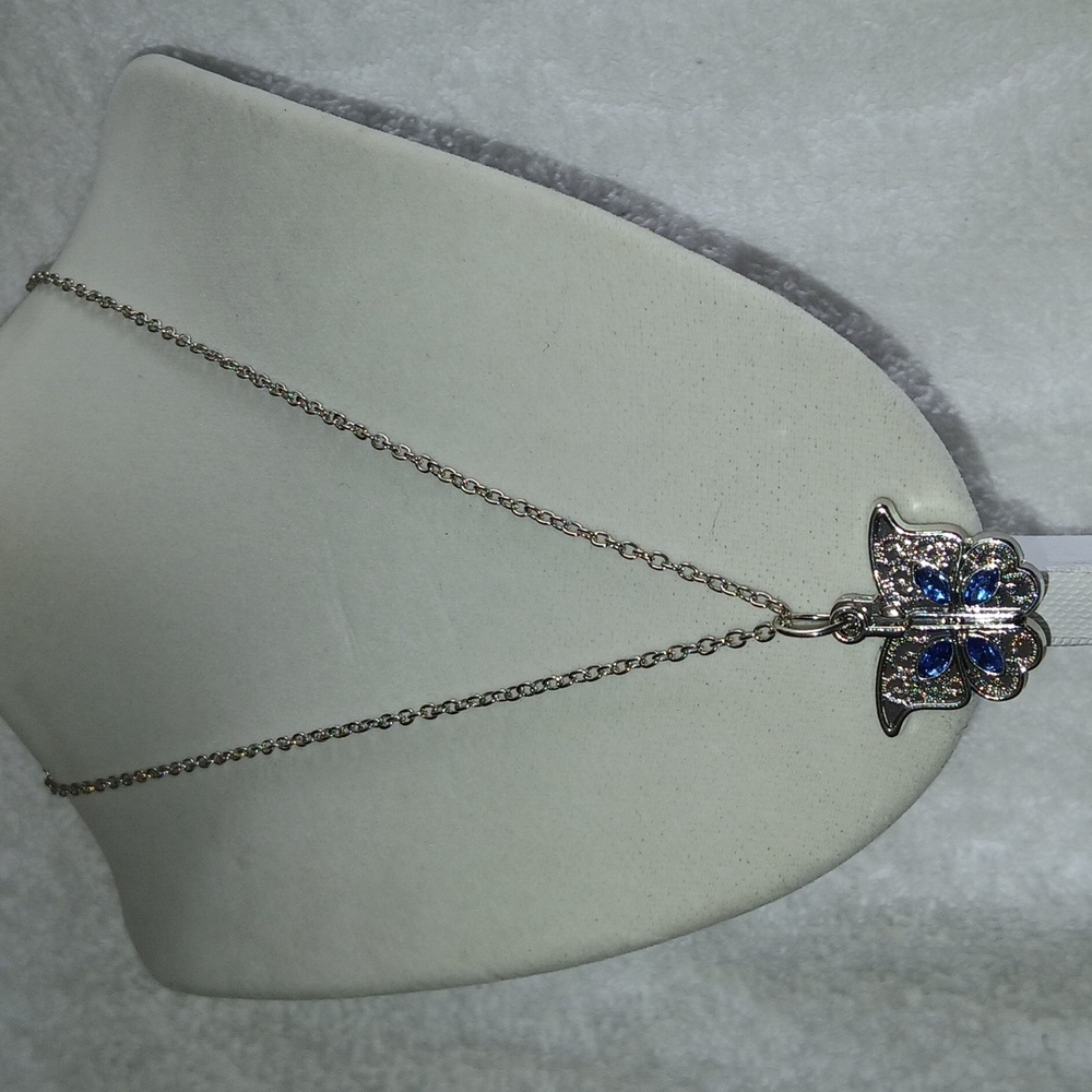 🦋Elegant Silver Butterfly Pendant🦋 Necklace